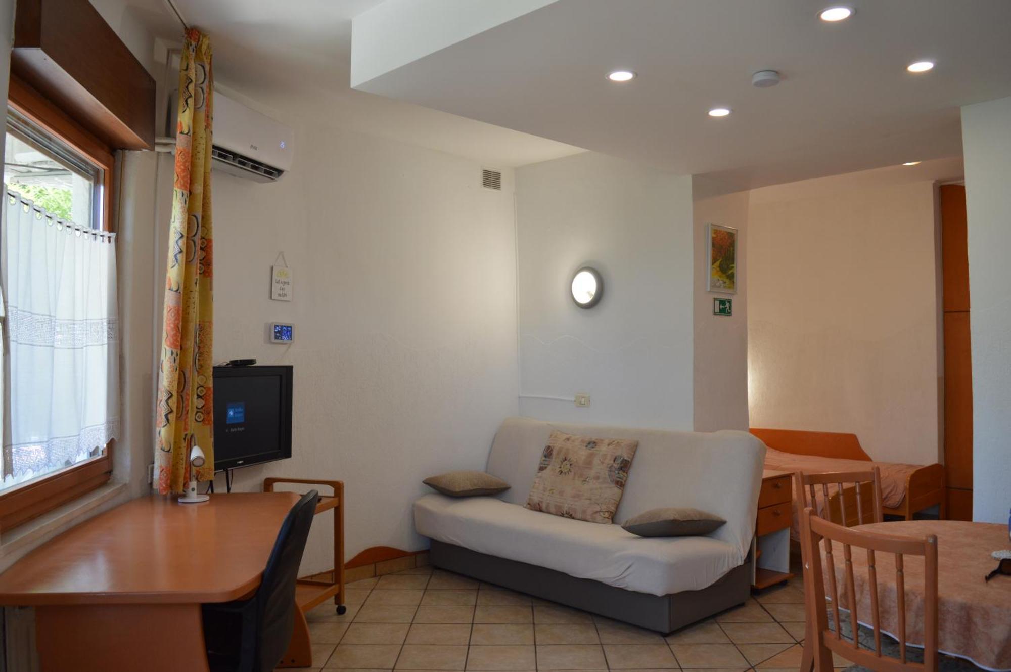 Apartments Ballabanka Koper Bagian luar foto